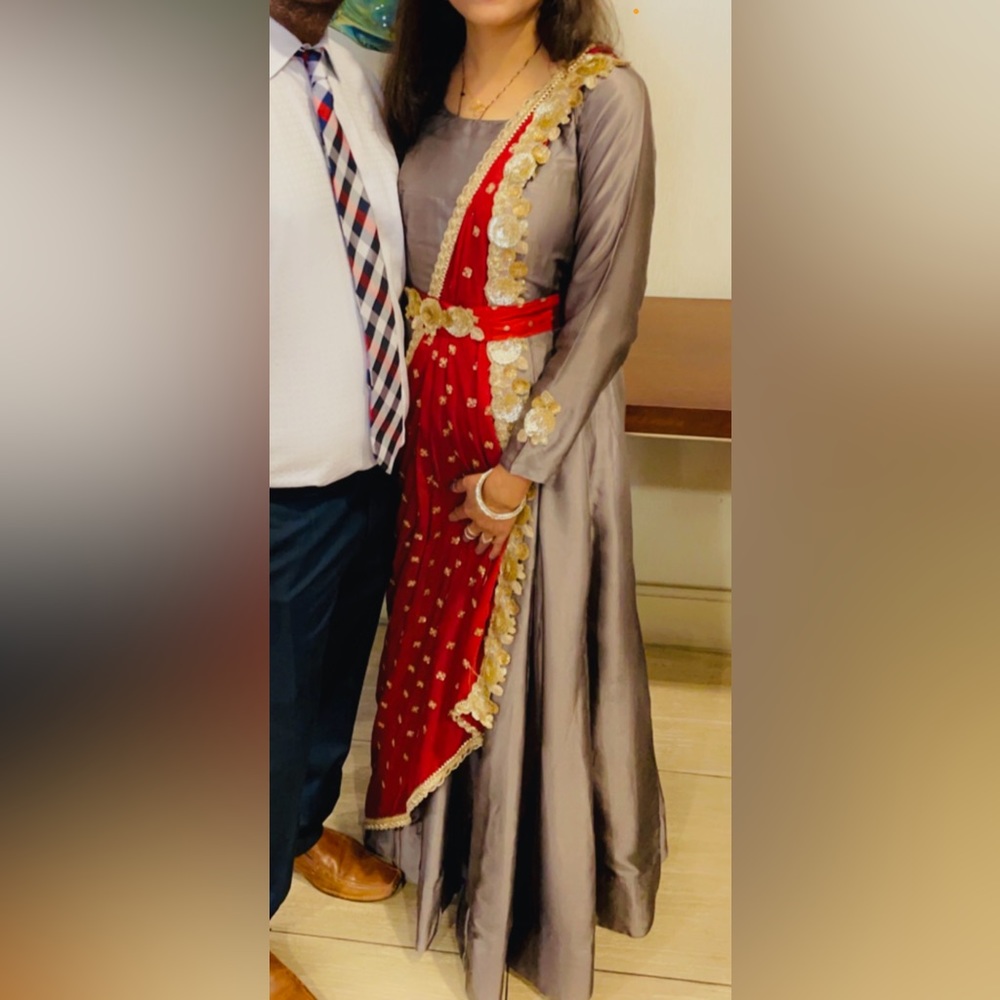 Indian gown with maroon dupatta